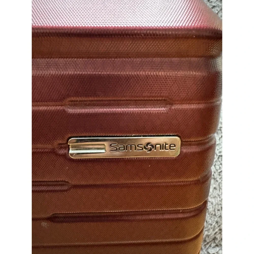 Samsonite Silhouette 16‎ Hardside Spinner Under-Seat Wheeled Luggage Burgundy